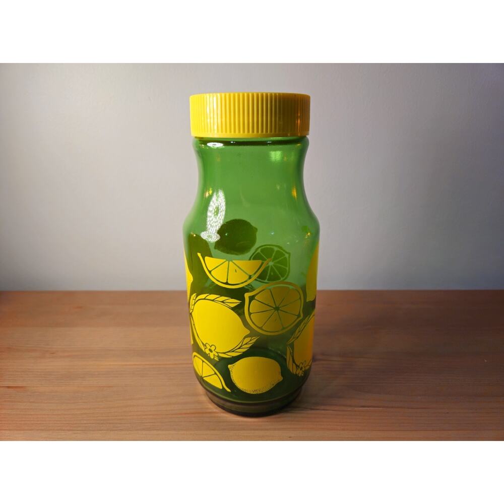 Vintage Anchor Hocking Glass Lemonade Carafe With Yellow Lid
